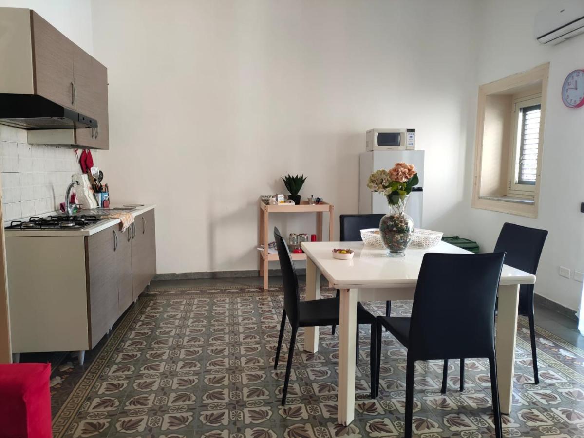 Casa Lia Al Centro Di Palermo Apartment — Photos 2